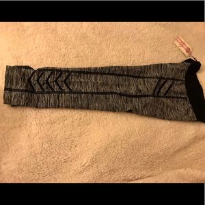 Pants - Capri high waisted active leggings Pants - Capri high waisted active leggings